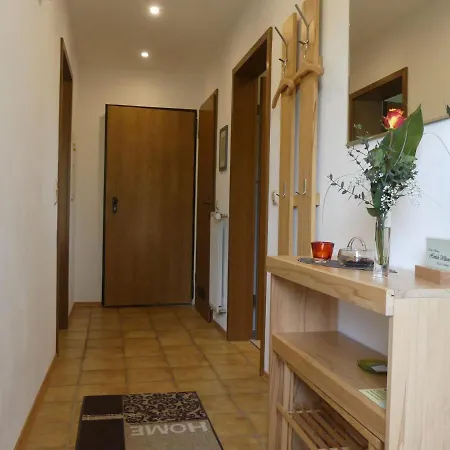 Comfortable And Beautiful Apartment In The H Nruck With Magnificent Enclosed Garden
