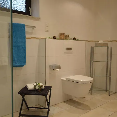 Comfortable And Beautiful Apartment In The H Nruck With Magnificent Enclosed Garden 別荘