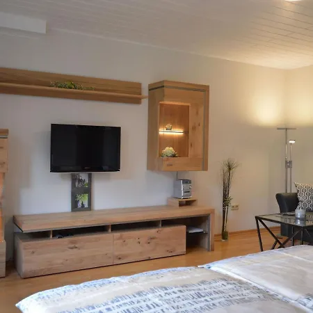 Comfortable And Beautiful Apartment In The H Nruck With Magnificent Enclosed Garden * Mastershausen
